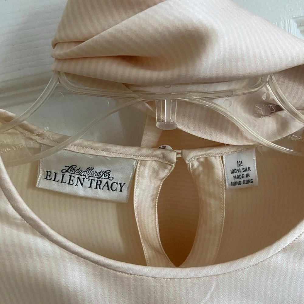 Linda Allard Ellen Tracy Silk Blouse Vintage Quiet Luxury Vintage 14 - Picture 3 of 13